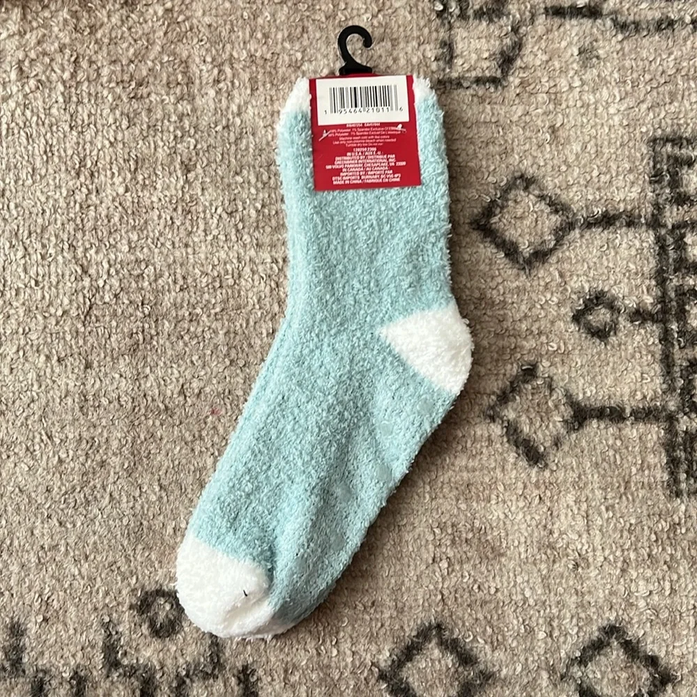 ❗️LAST 1❗️🤎5 For $25🤎 SNUGADOO Soft Mint Green White Cozy Socks